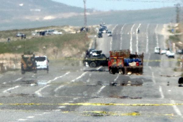 Van Erciş'te Bomba Yüklü Kamyonet Ele Geçirildi